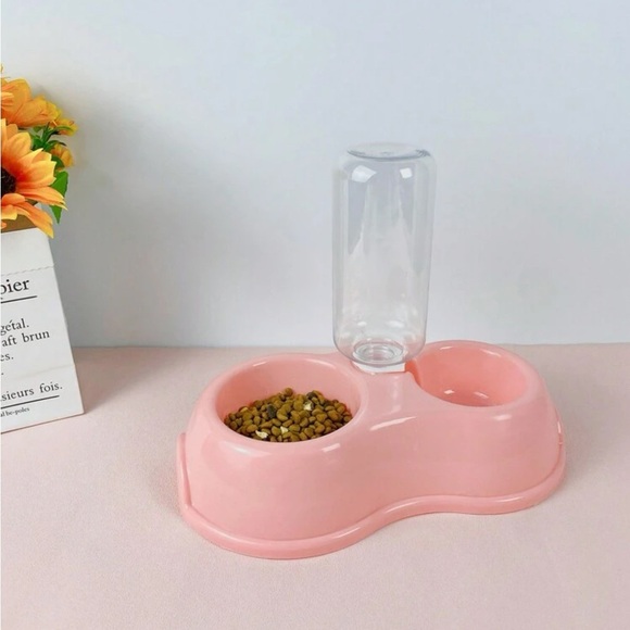 Automatic water feeder for cats or small dogs color is Pink - Picture 1 of 8